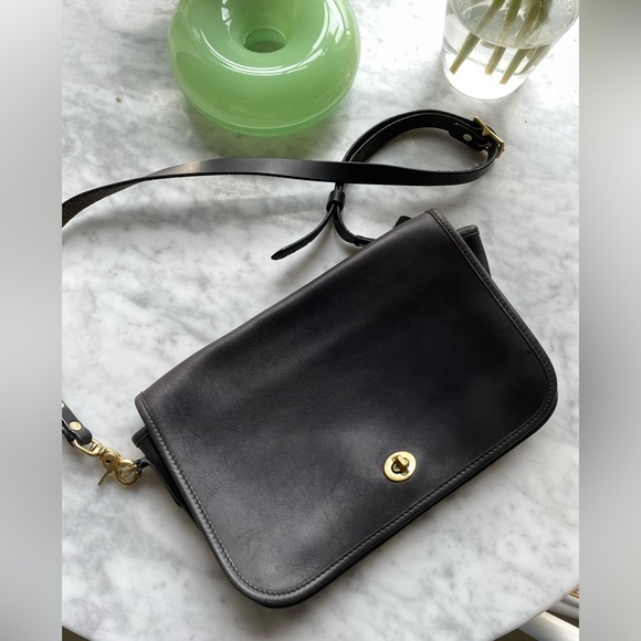 Vintage coach purse - Picture 2 of 5